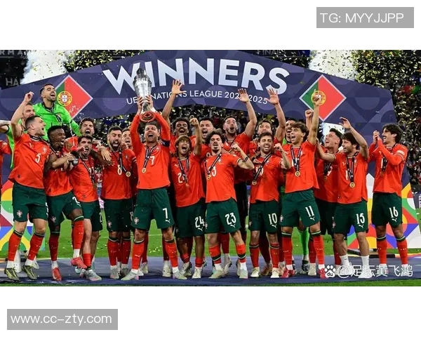 维塔尔精彩内切世界波助海港追平首尔激战成平局 维塔尔精彩内切世界波助海港追平首尔激战成平局