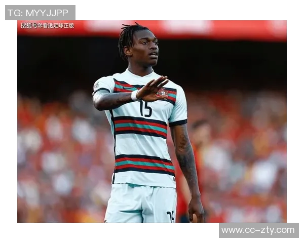 莱奥表现低迷背后的原因分析:缺乏严厉教练的指导与挑战 莱奥表现低迷背后的原因分析:缺乏严厉教练的指导与挑战