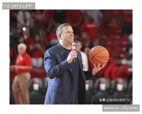 媒体人批评火箭队频繁指责教练呼吁理性看待球队问题与表现